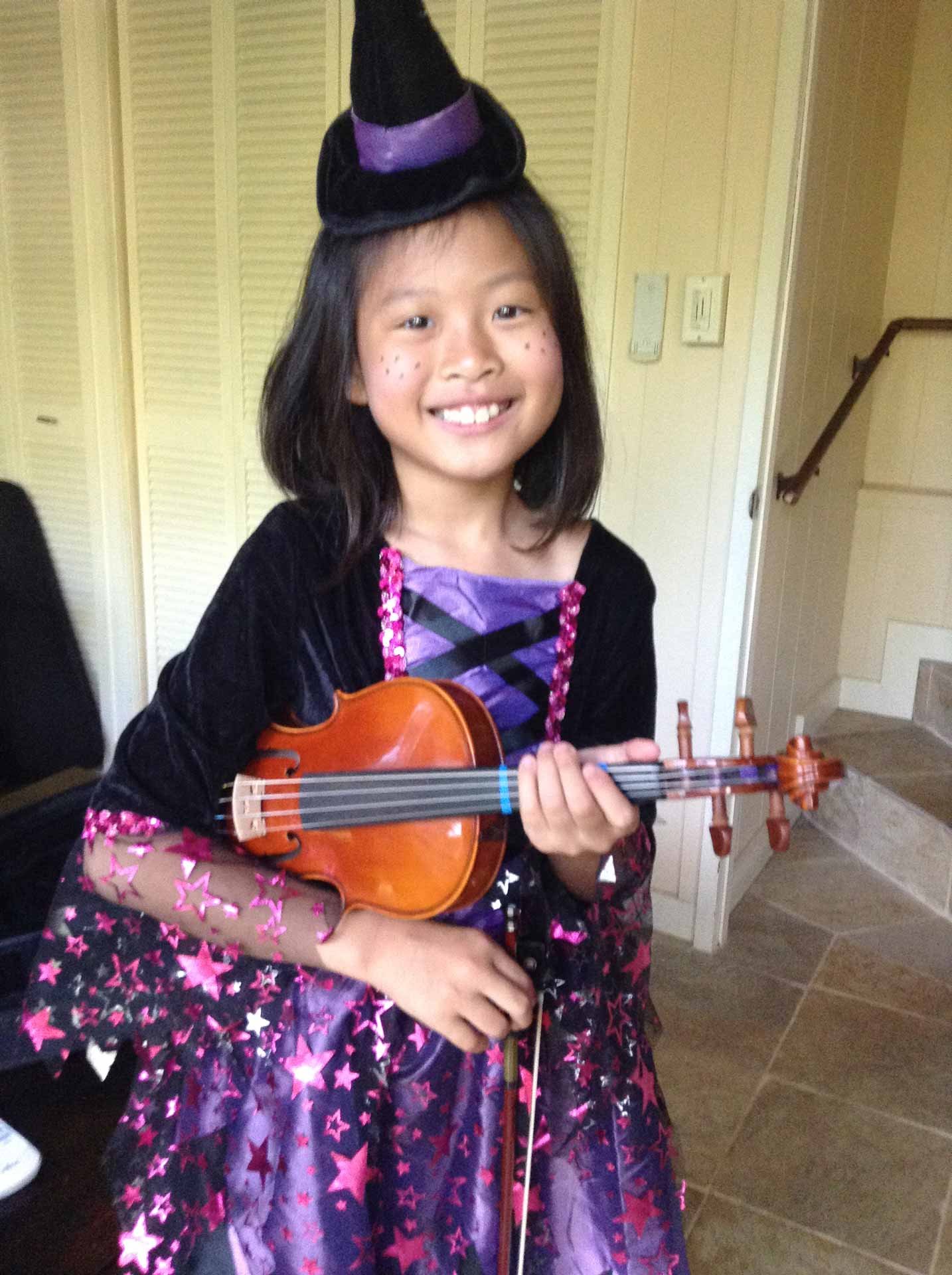 Learn violin and viola with Dr. Carlo Malanima in Katy, TX. Expert lessons for all ages using the renowned Suzuki Method. Start your musical journey today!